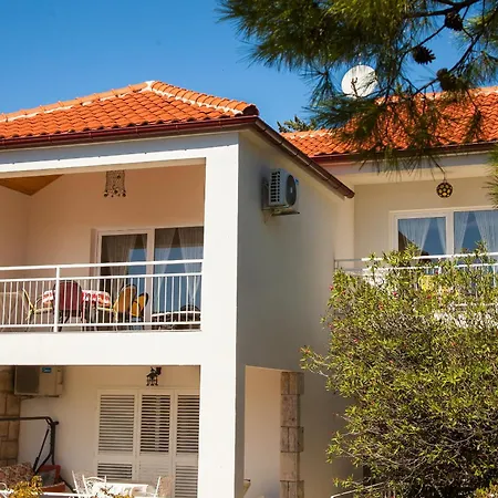 Villa Timic Bol Exterior photo